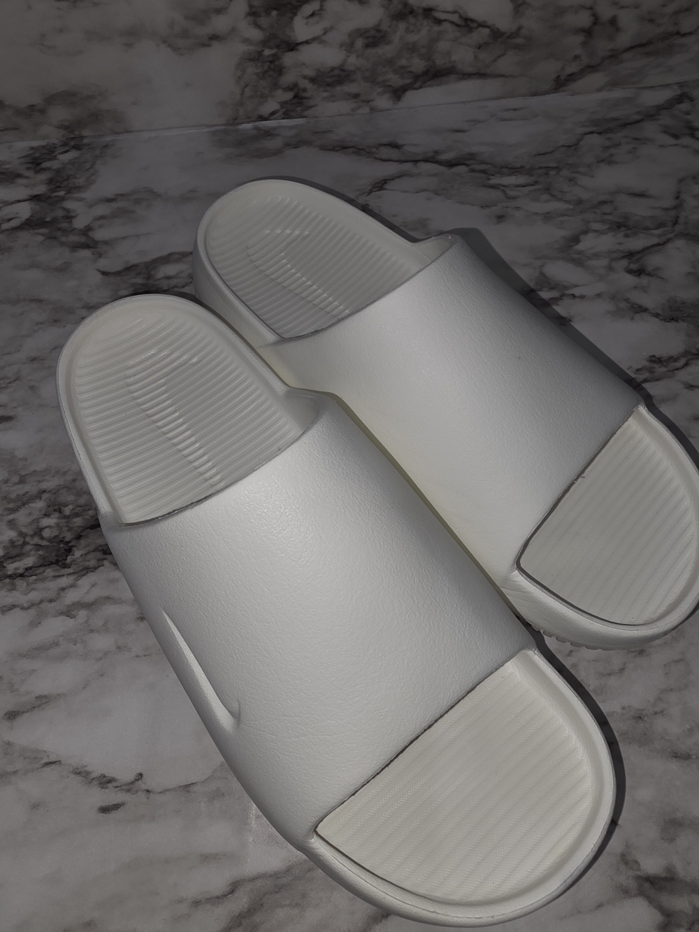 Nike Calm Slide